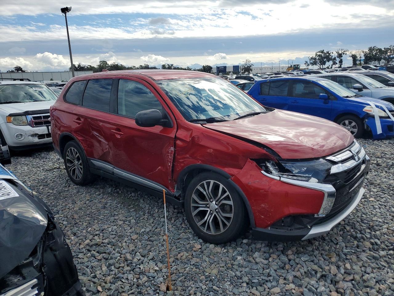2018 MITSUBISHI outlander