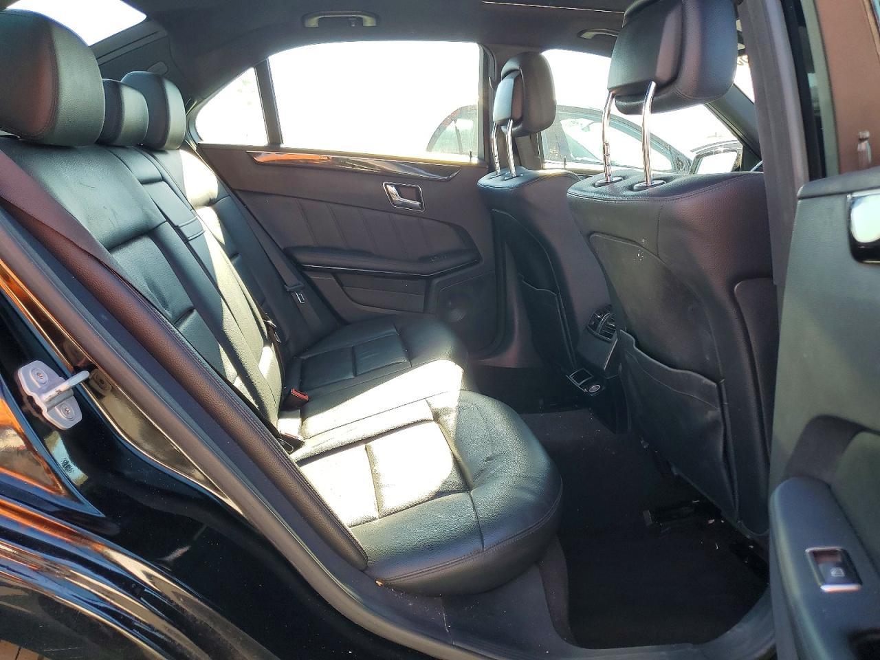 2011 MERCEDES-BENZ E-Class