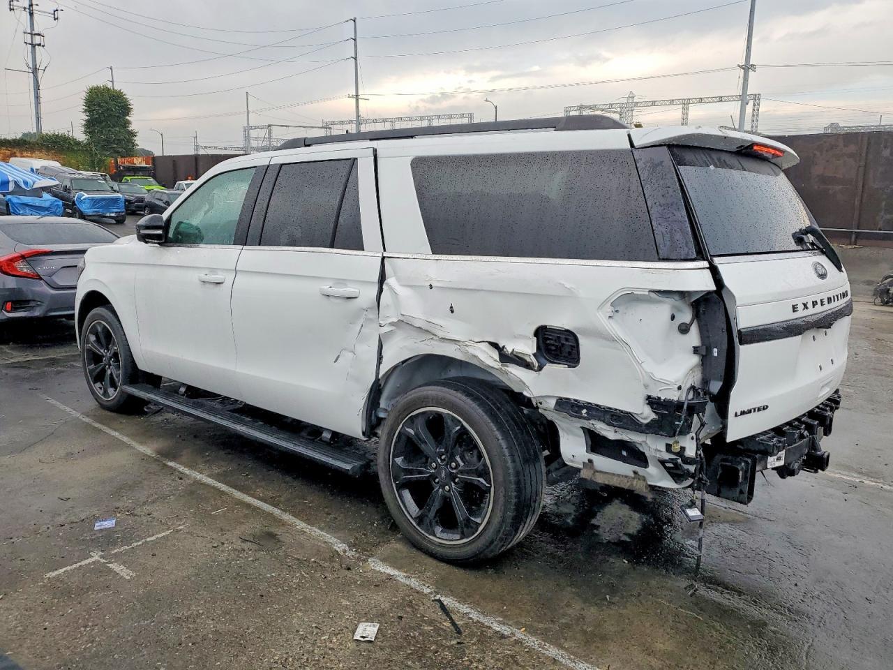 2022 FORD Expedition
