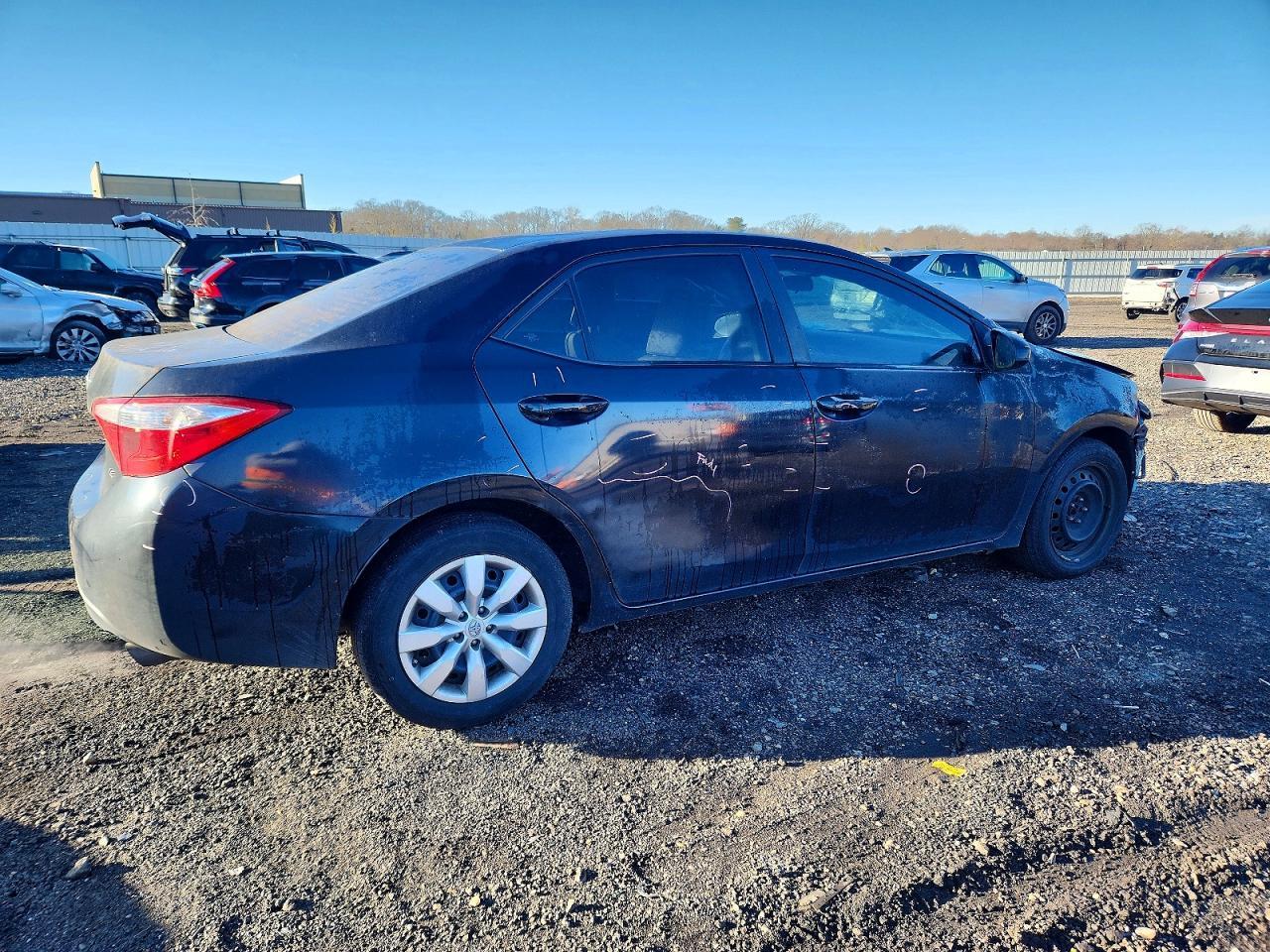 2015 TOYOTA COROLLA