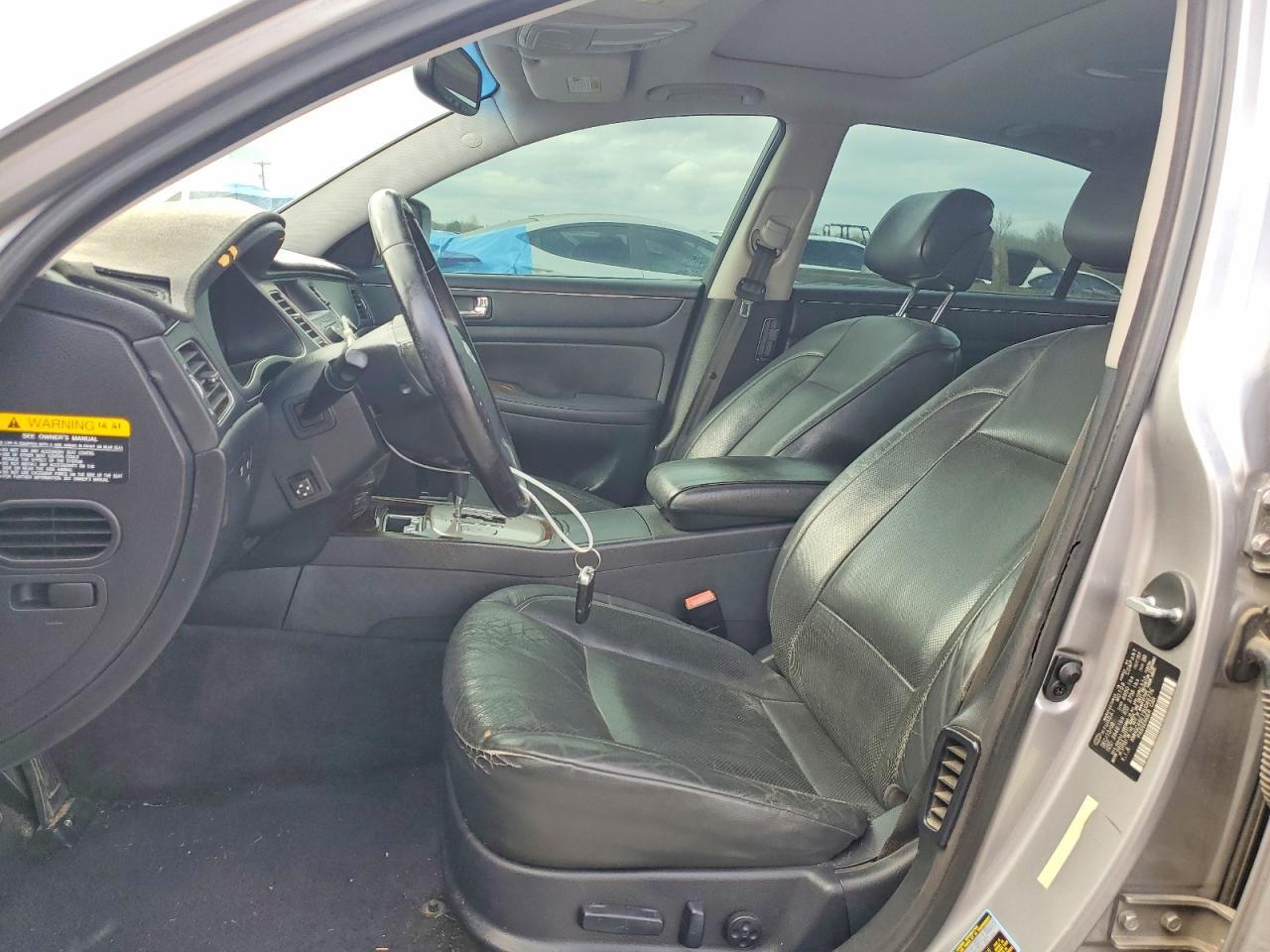 2009 HYUNDAI GENESIS