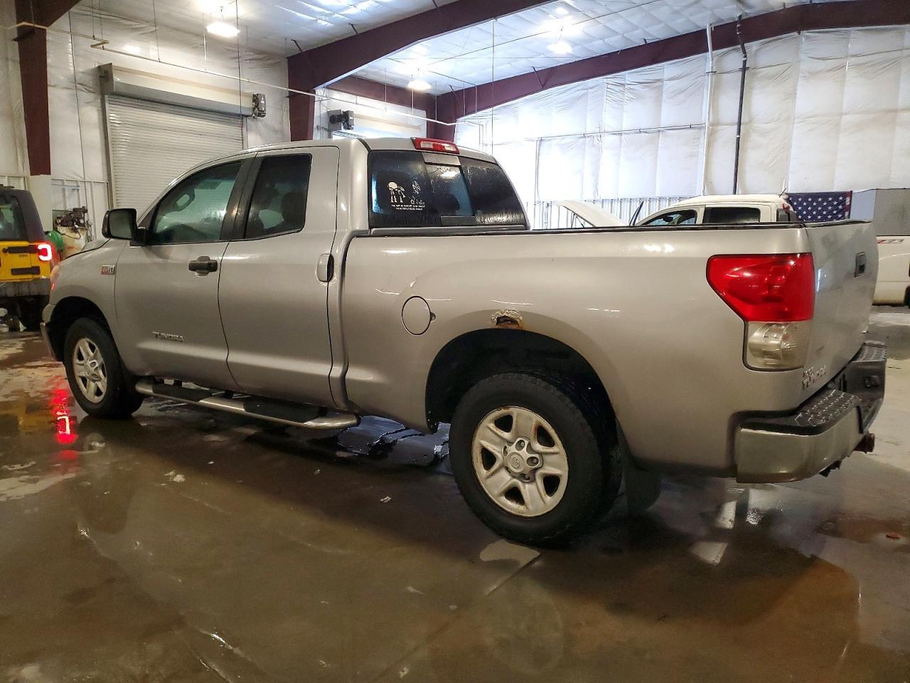 2008 TOYOTA TUNDRA