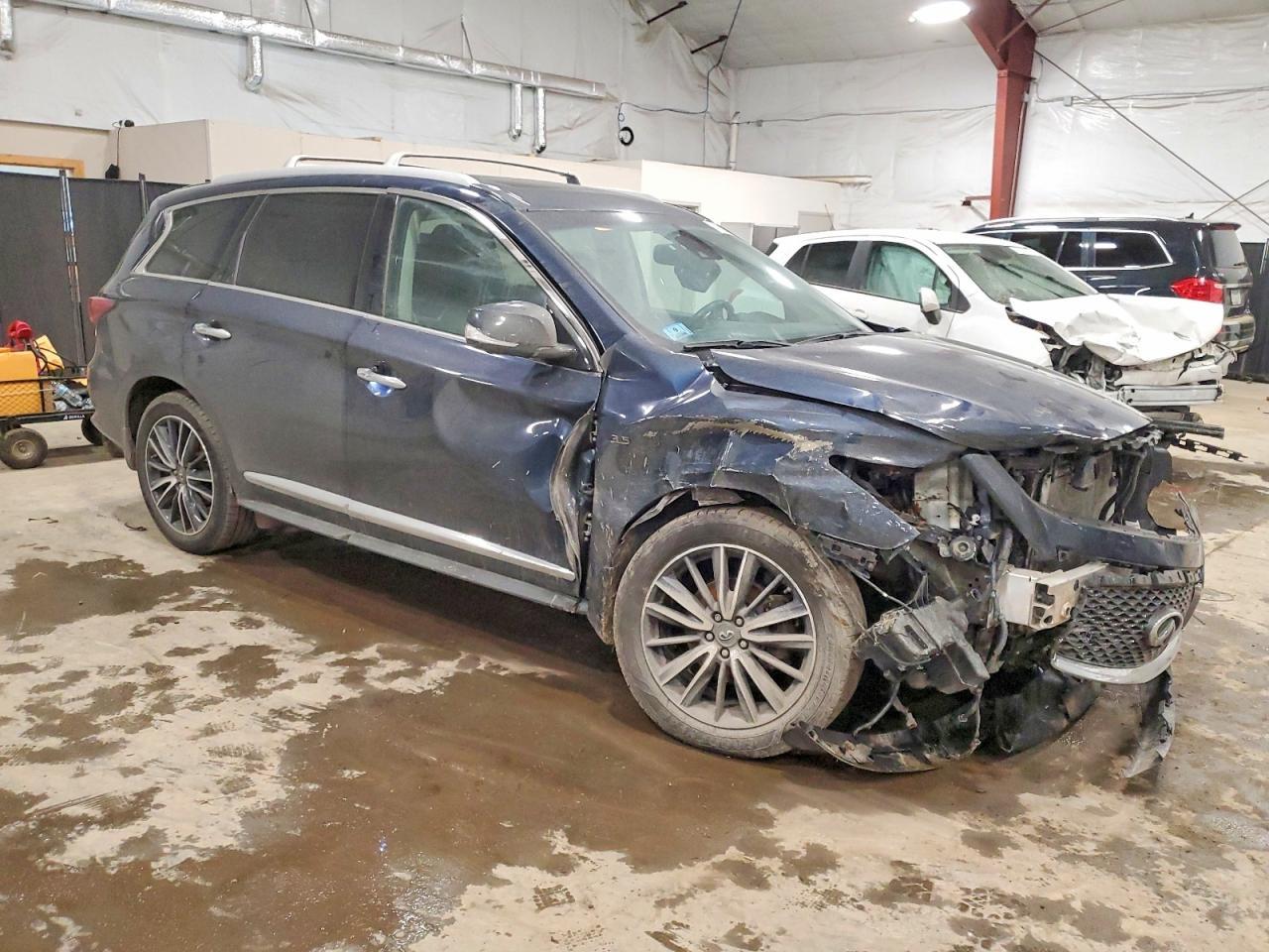 2016 INFINITI QX60