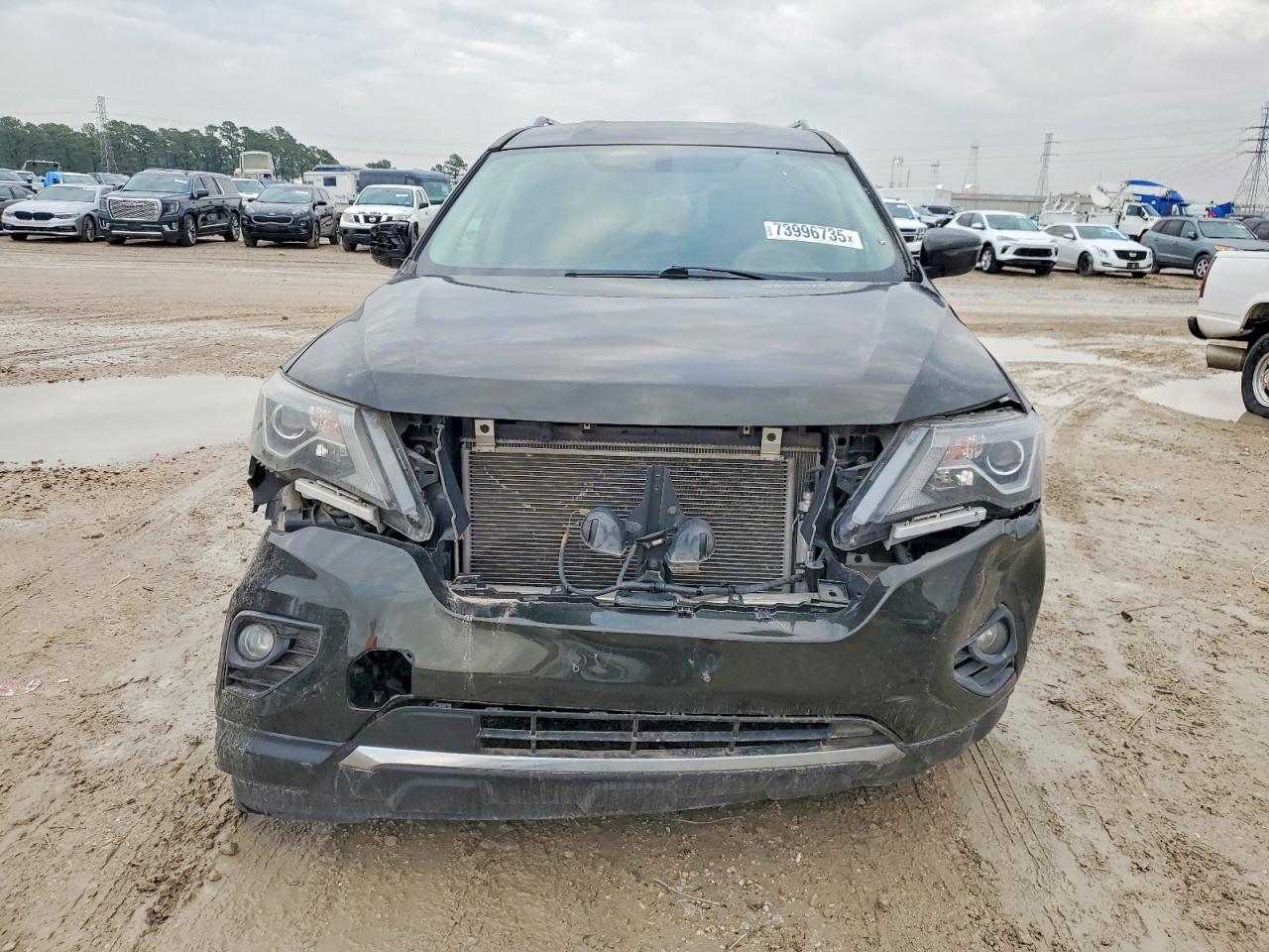 2017 NISSAN PATHFINDER