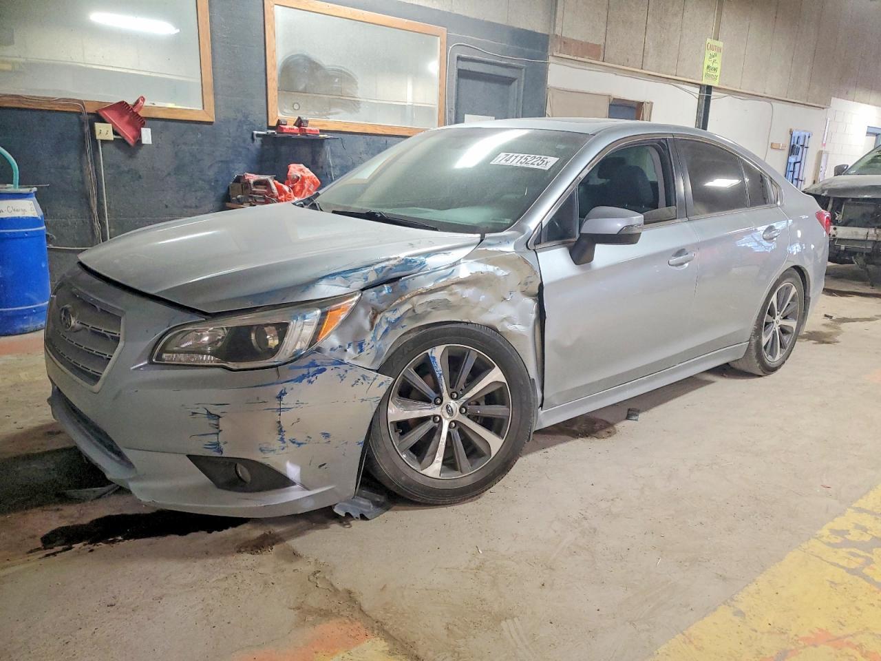 2015 SUBARU Legacy