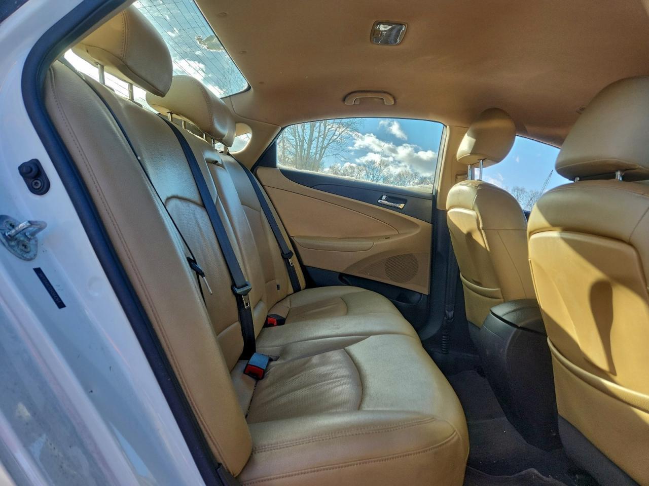 2013 HYUNDAI SONATA