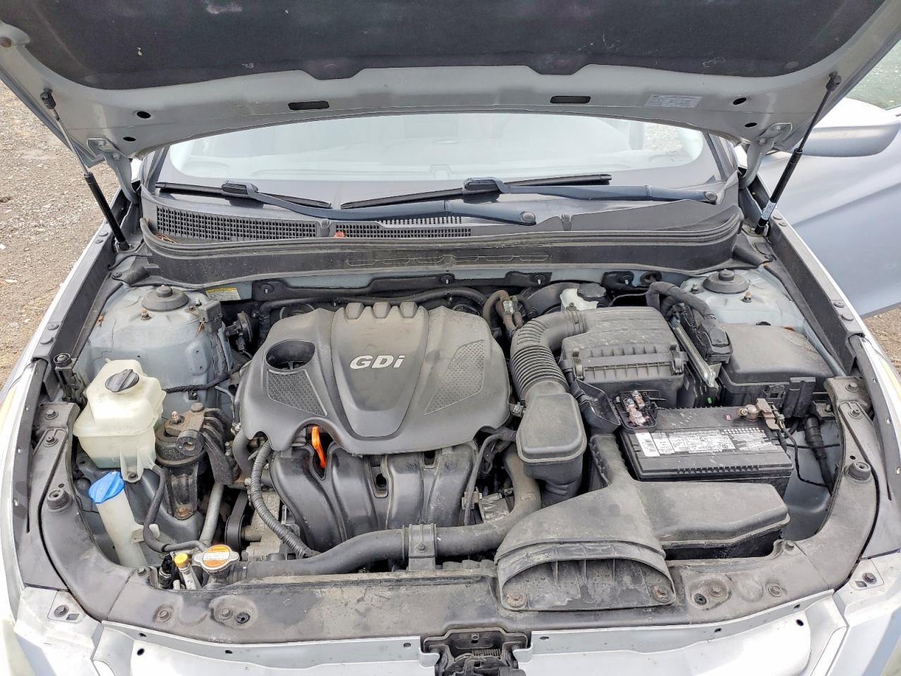 2011 HYUNDAI SONATA