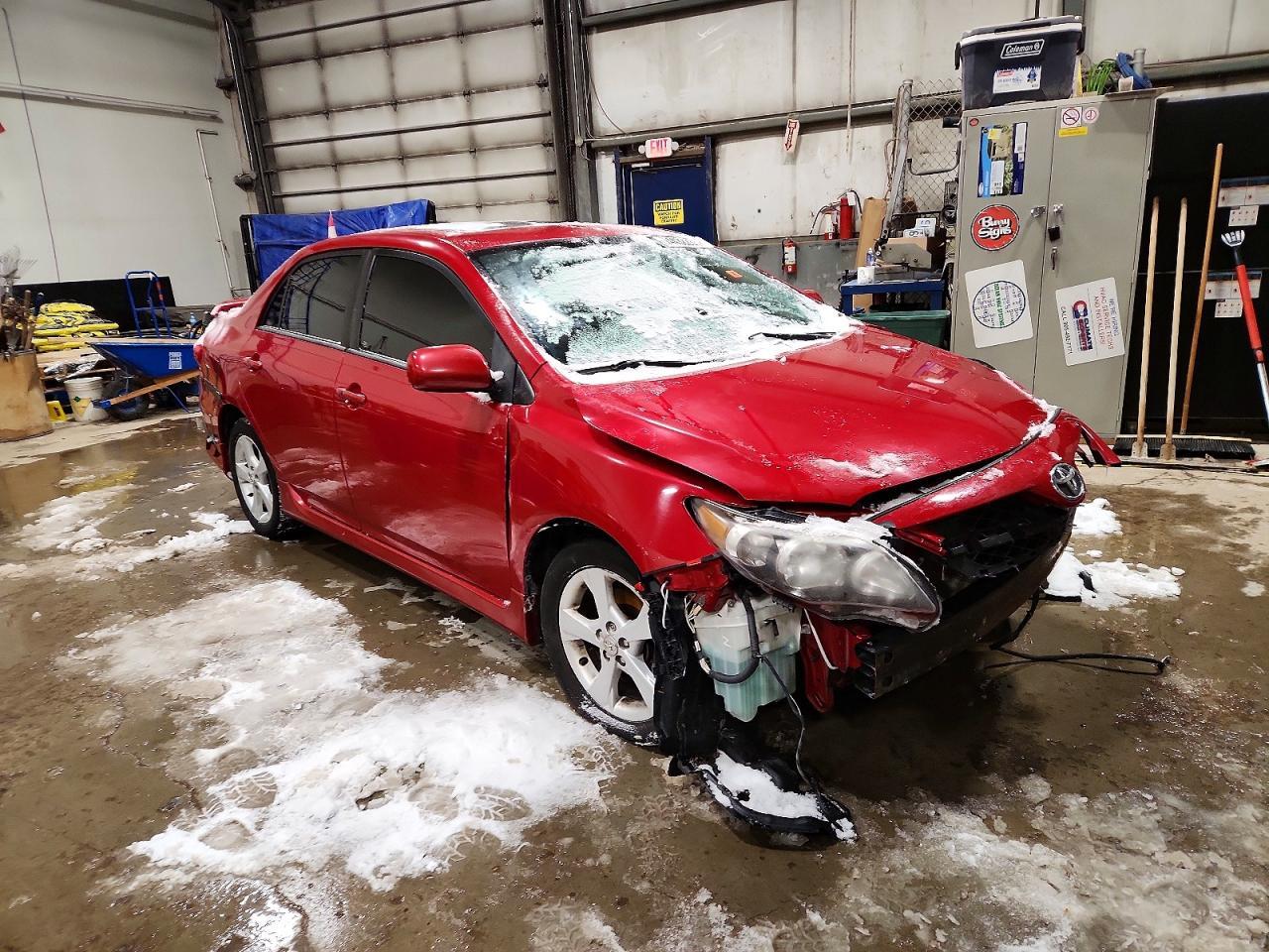 2013 TOYOTA COROLLA