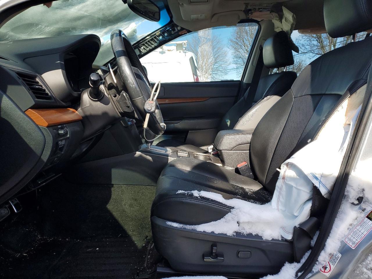 2013 SUBARU Outback