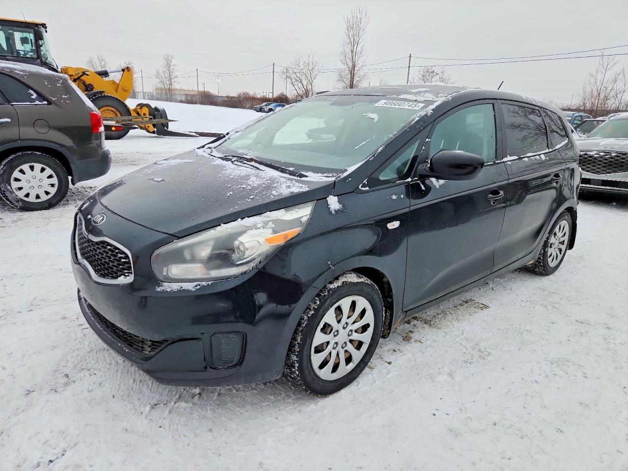 2015 KIA RONDO