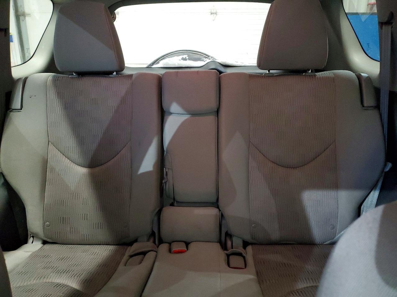 2011 TOYOTA RAV4