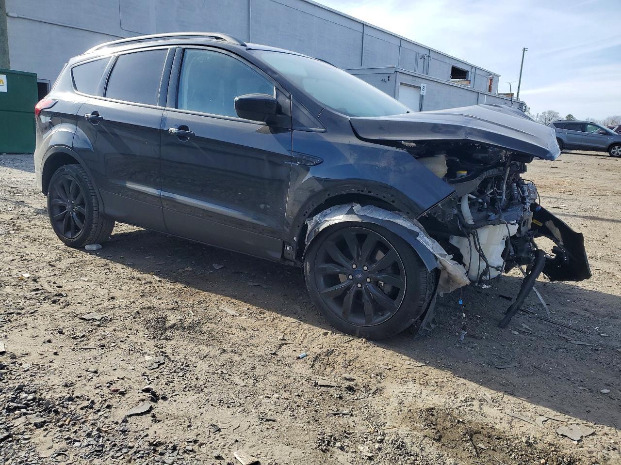 2019 FORD ESCAPE