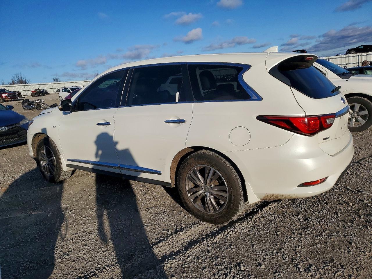2016 INFINITI QX60