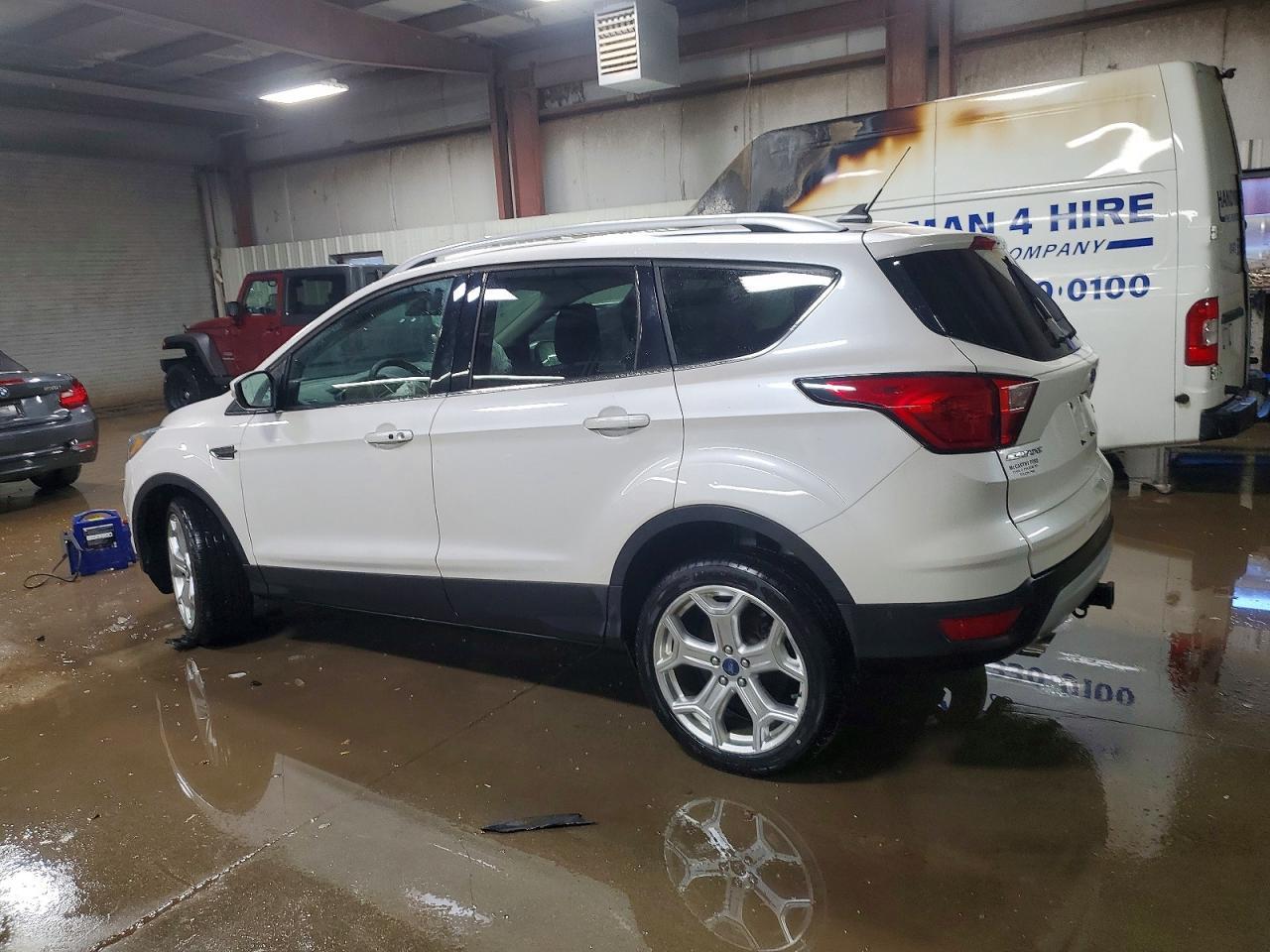 2019 FORD ESCAPE