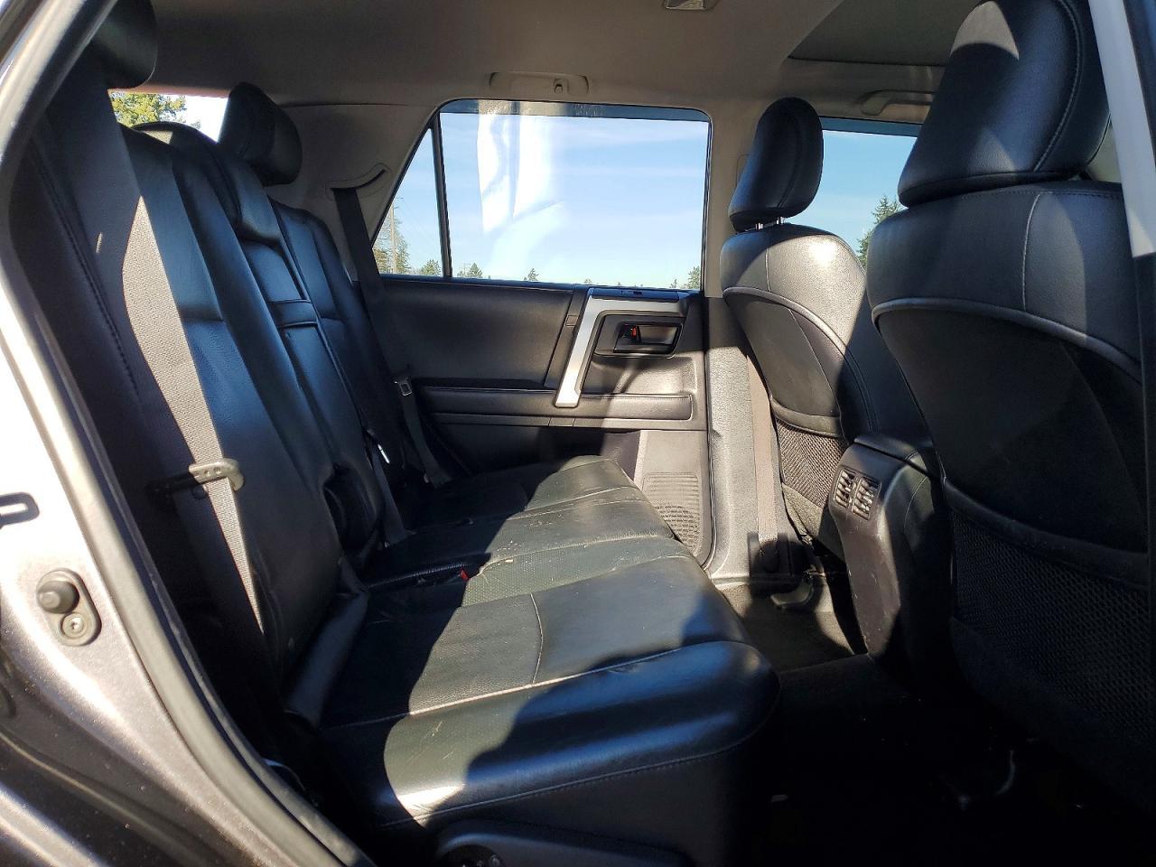 2012 TOYOTA 4Runner