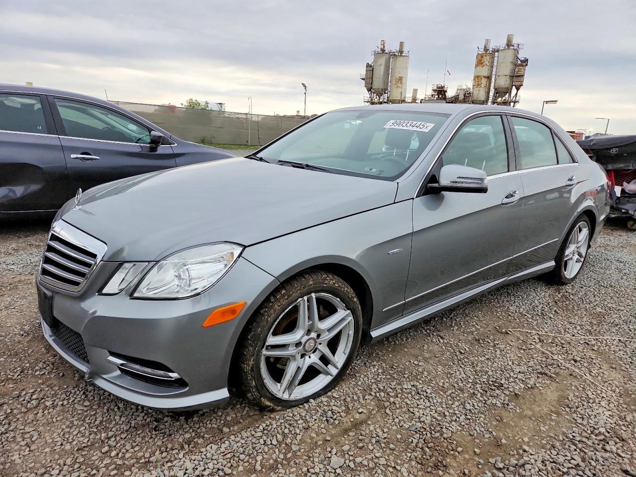 2012 MERCEDES-BENZ E-Class