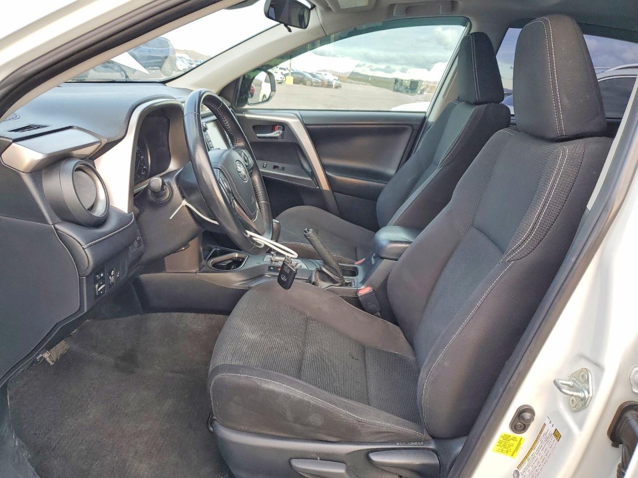 2017 TOYOTA RAV4