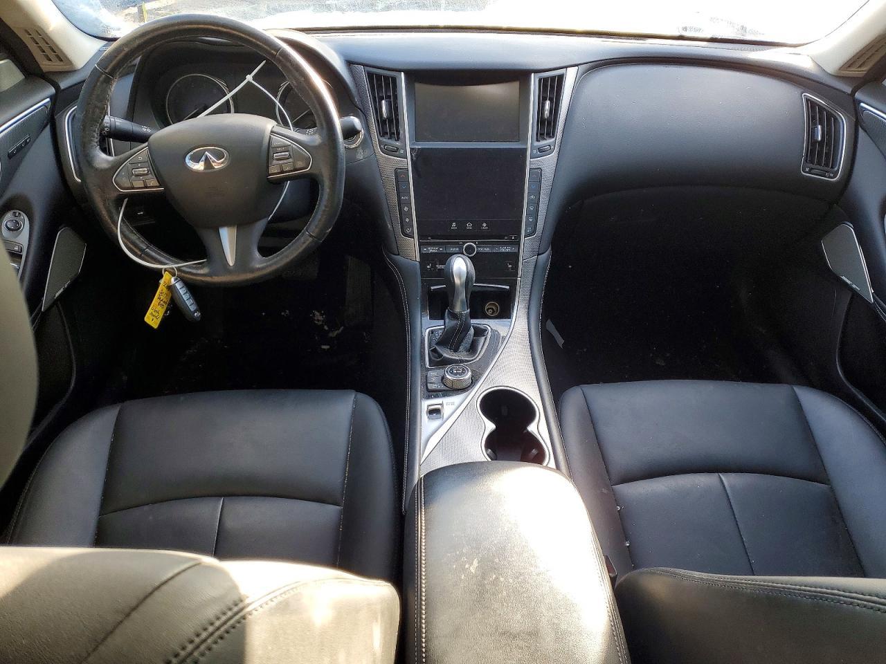 2017 INFINITI Q50