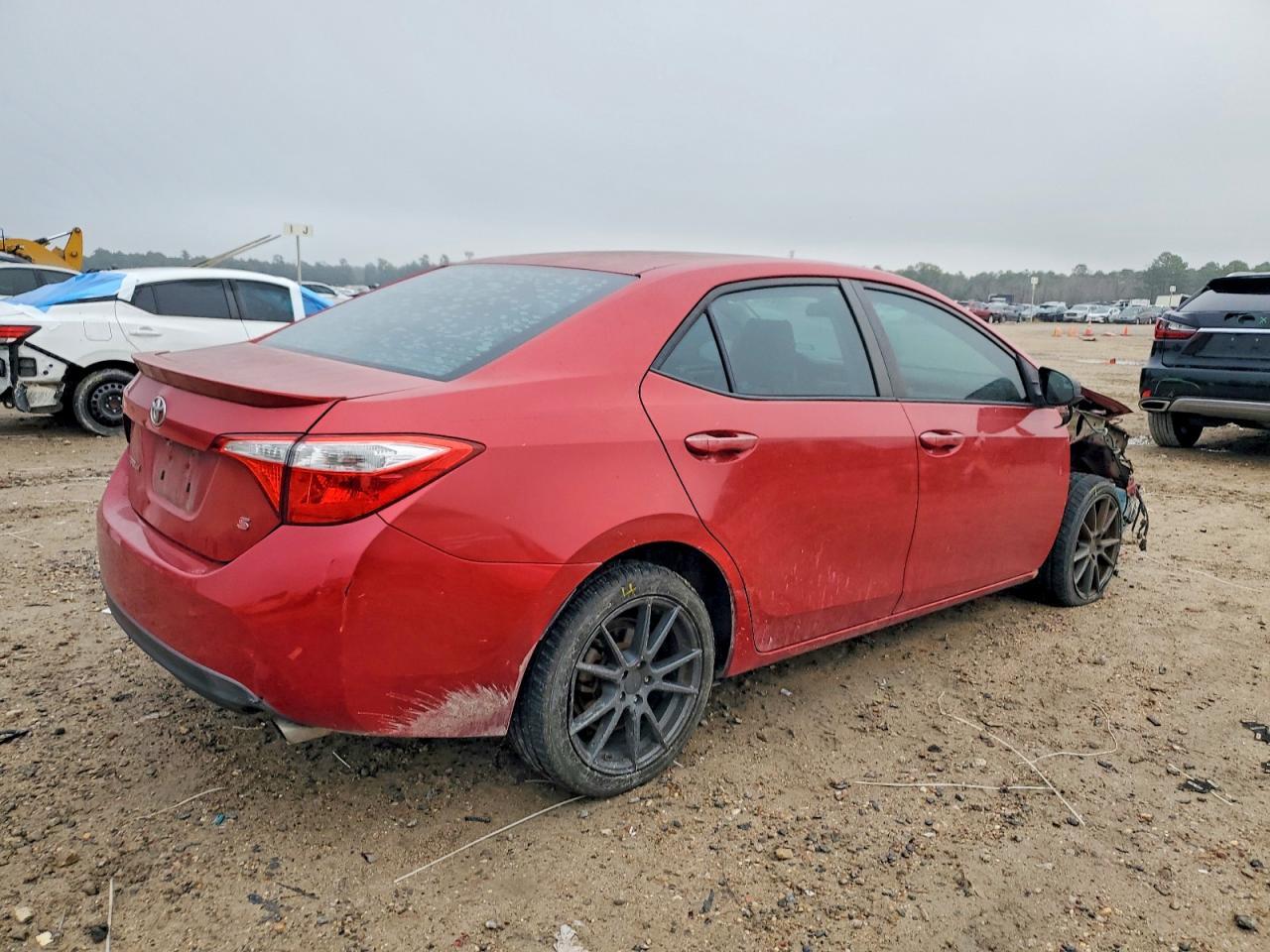 2015 TOYOTA COROLLA