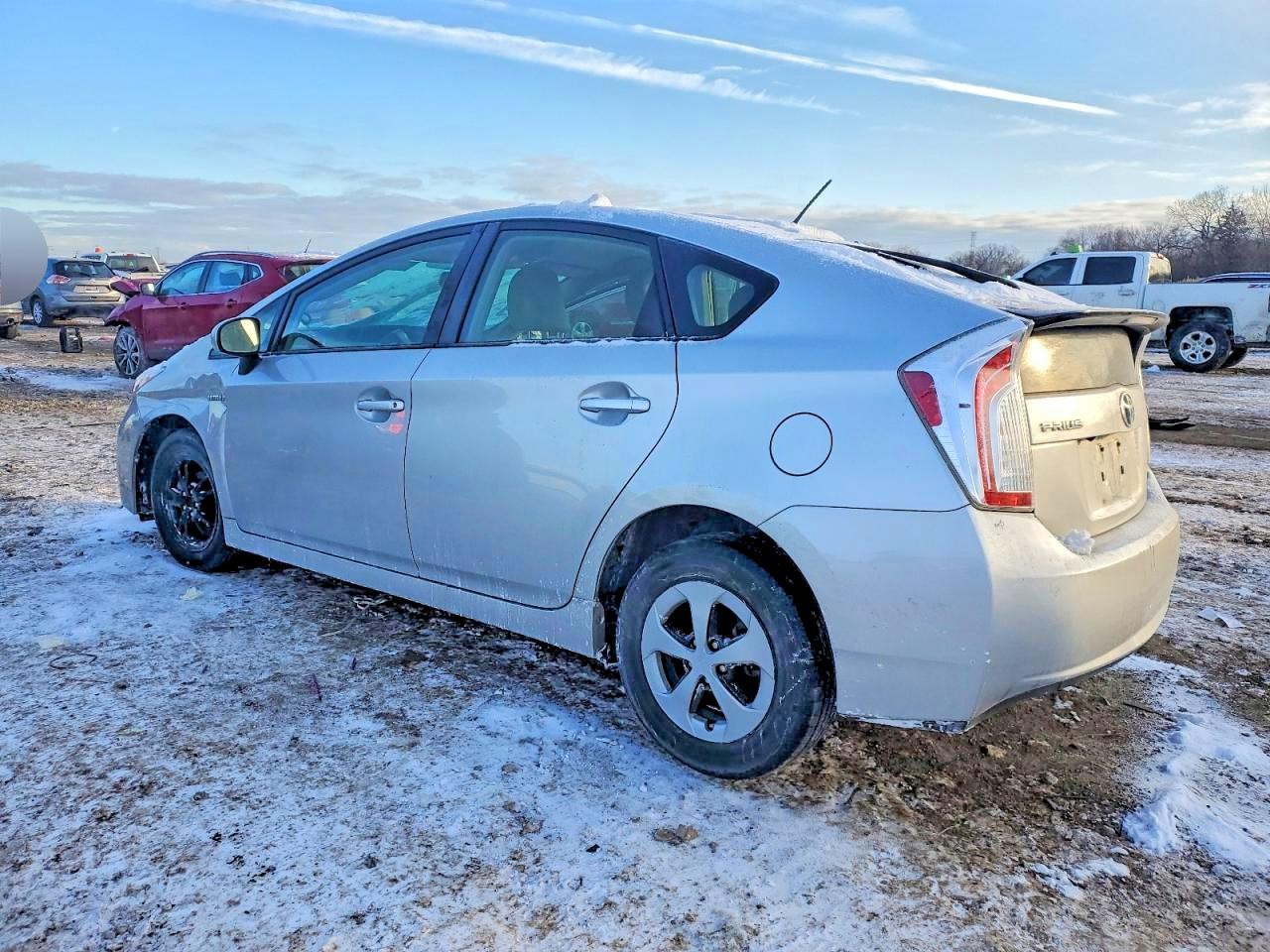 2014 TOYOTA PRIUS
