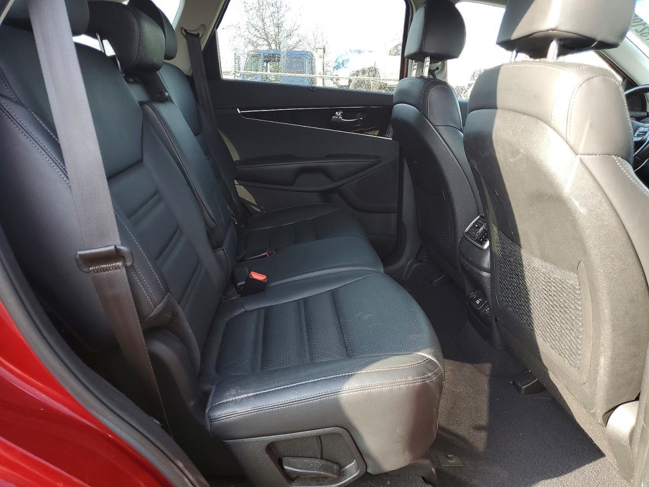2018 KIA SORENTO