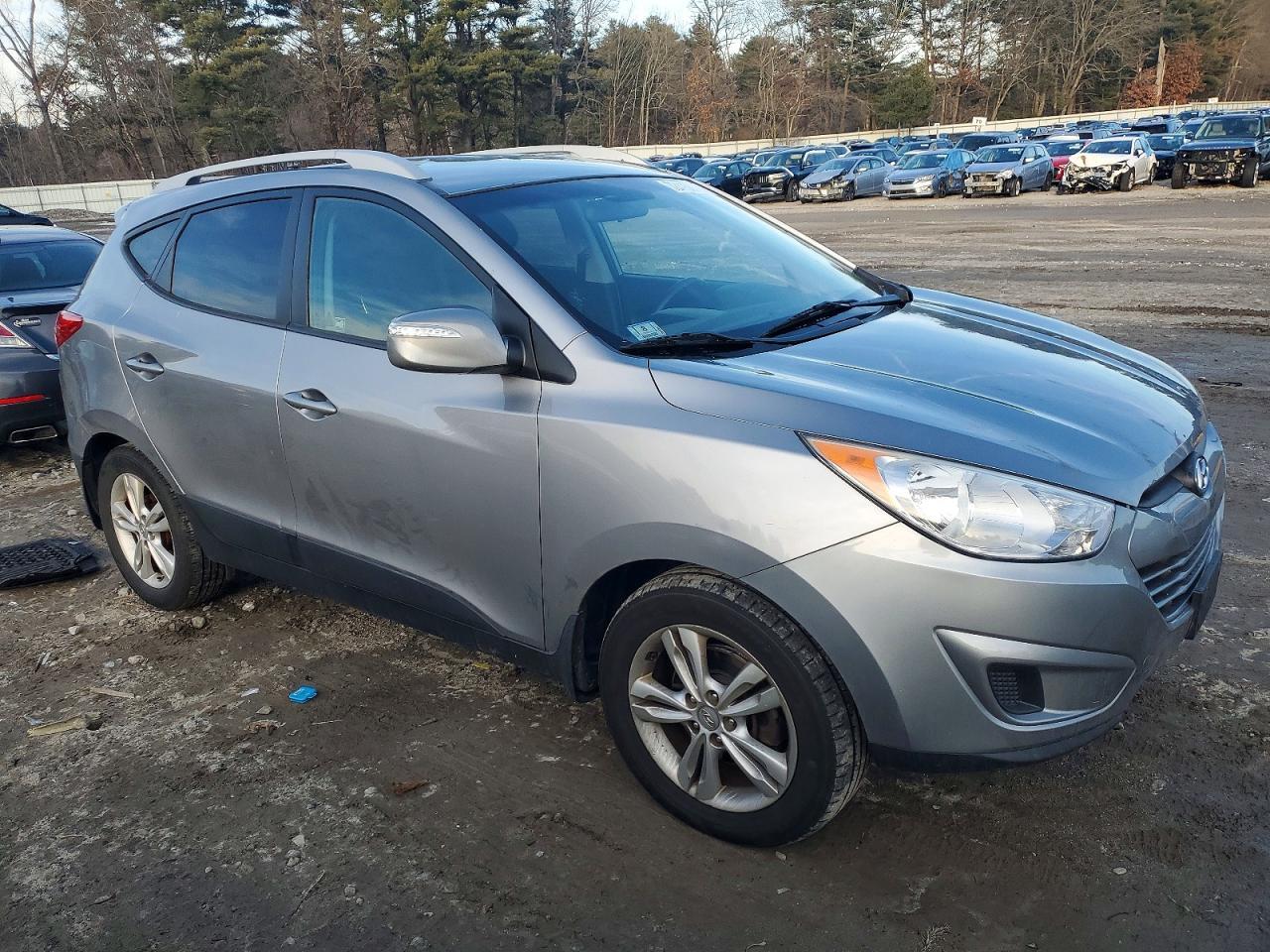 2012 HYUNDAI TUCSON