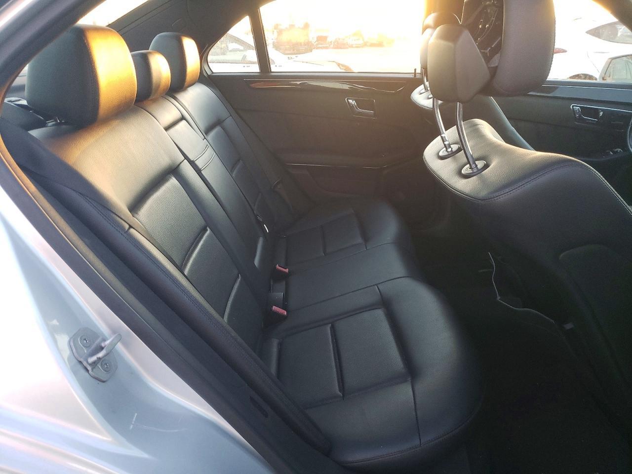 2010 MERCEDES-BENZ E-Class