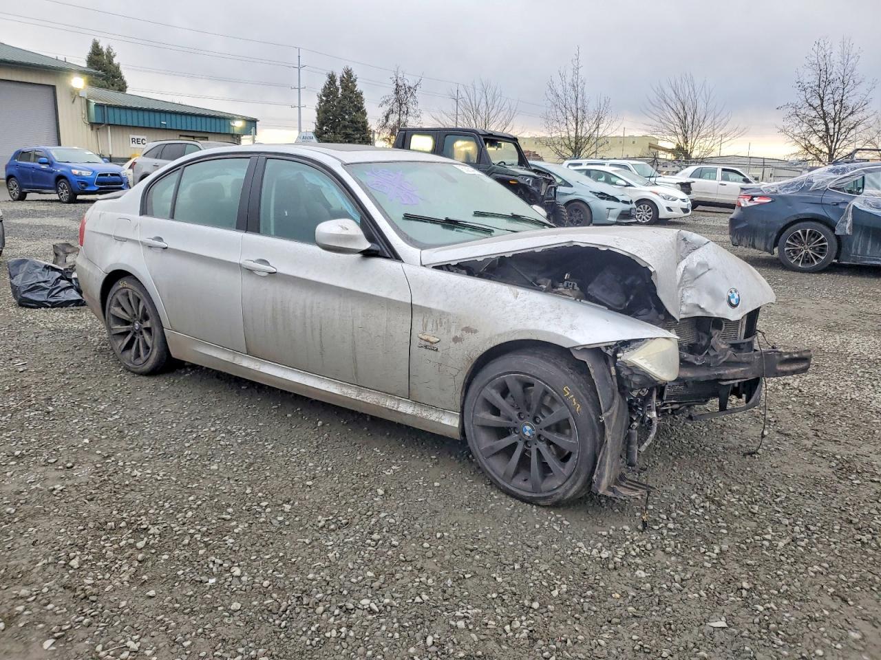 2011 BMW 3 SERIES