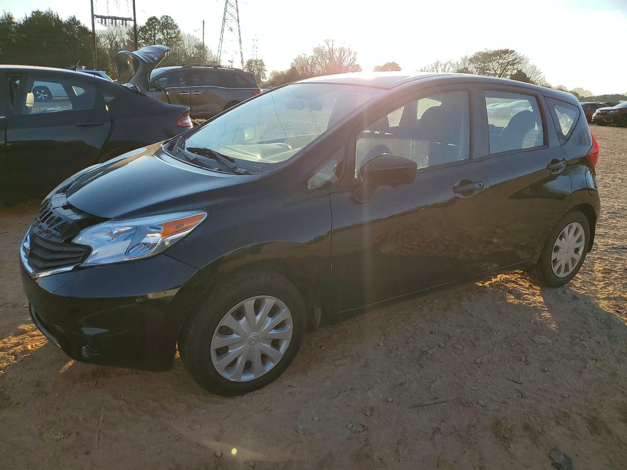 2016 NISSAN Versa Note