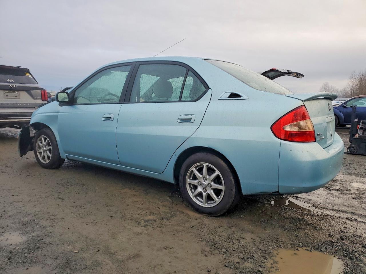 2001 TOYOTA PRIUS