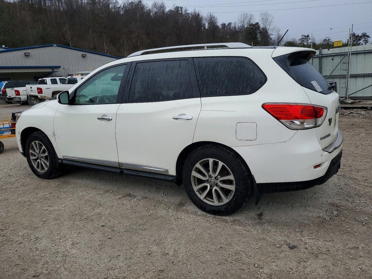 2014 NISSAN PATHFINDER
