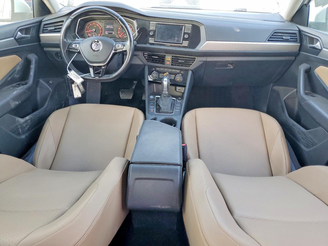 2019 VOLKSWAGEN JETTA