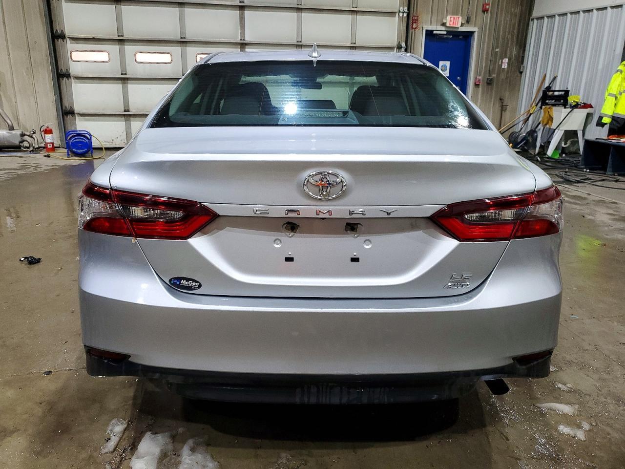 2024 TOYOTA CAMRY