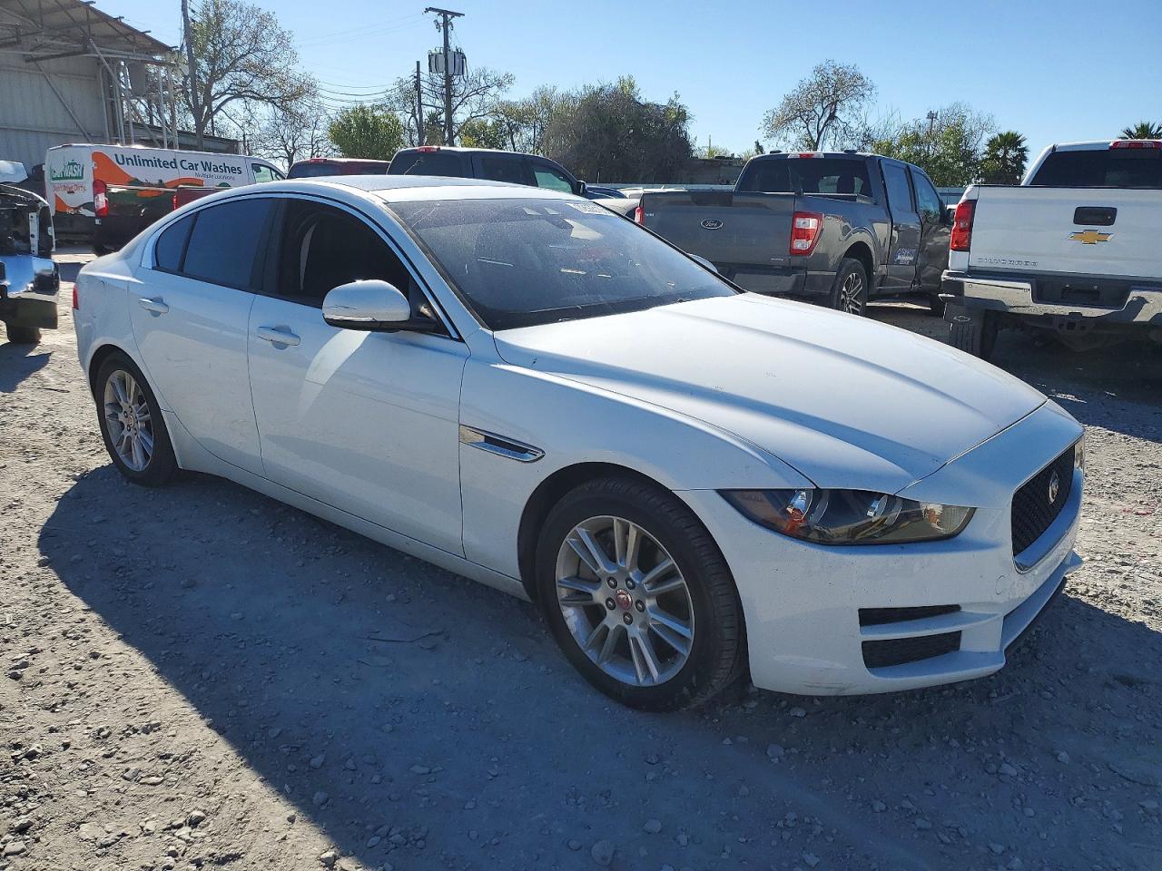 2017 JAGUAR XE