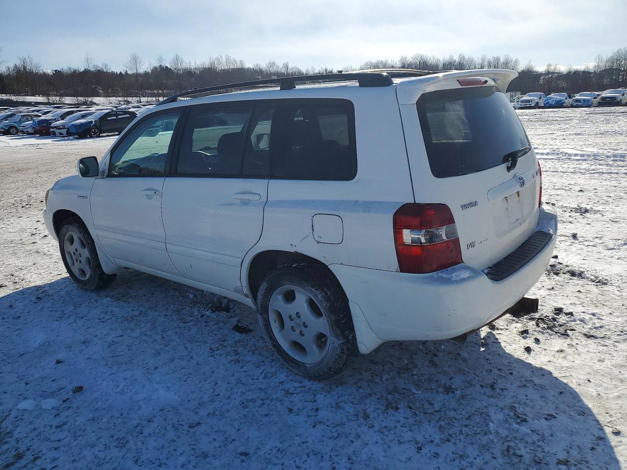 2004 TOYOTA HIGHLANDER