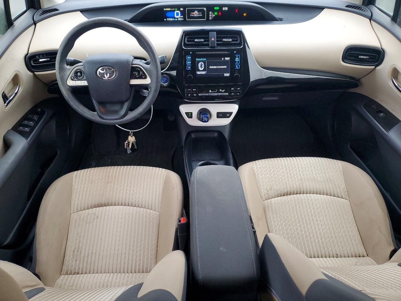 2016 TOYOTA PRIUS