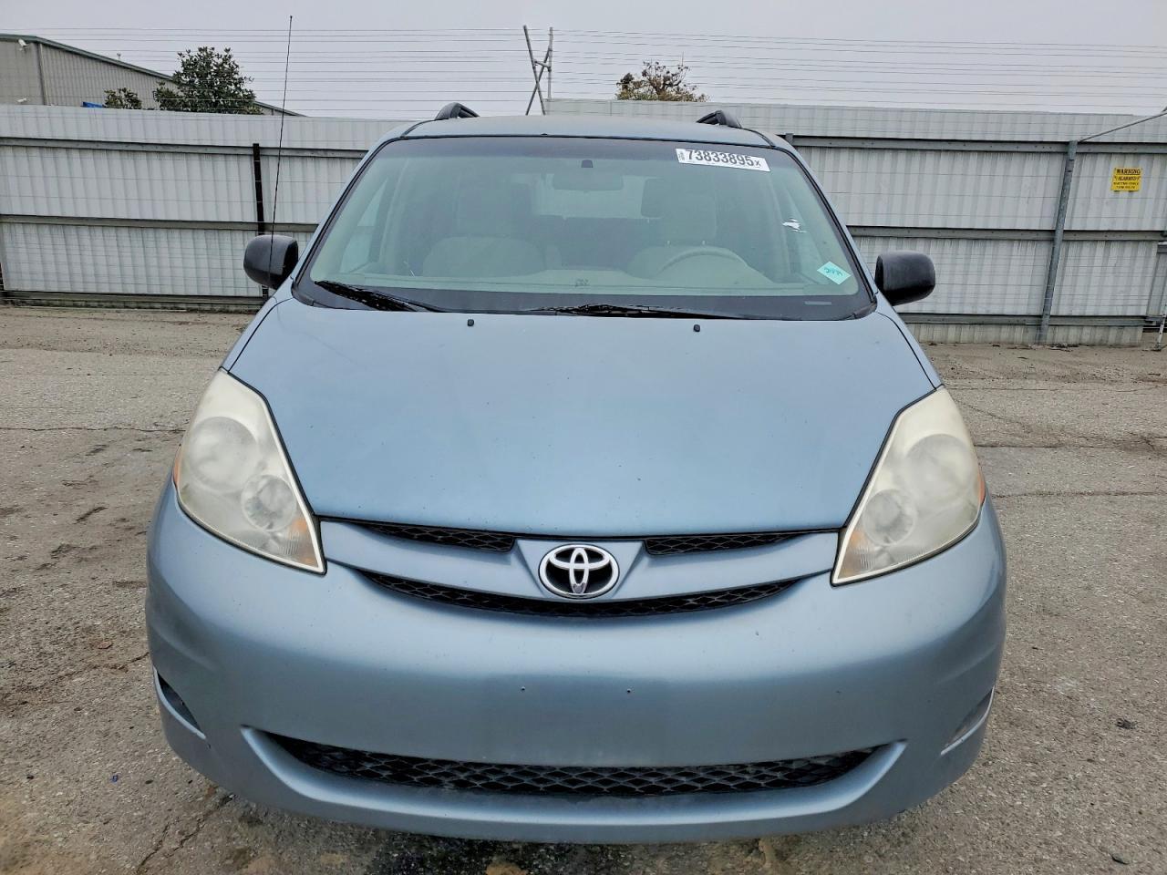 2006 TOYOTA SIENNA