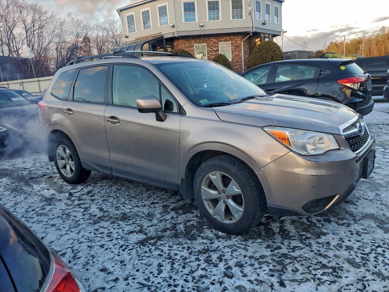 2015 SUBARU FORESTER