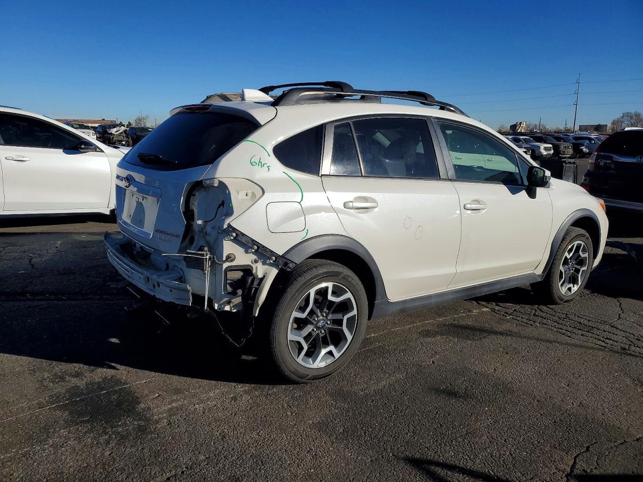 2016 SUBARU Crosstrek