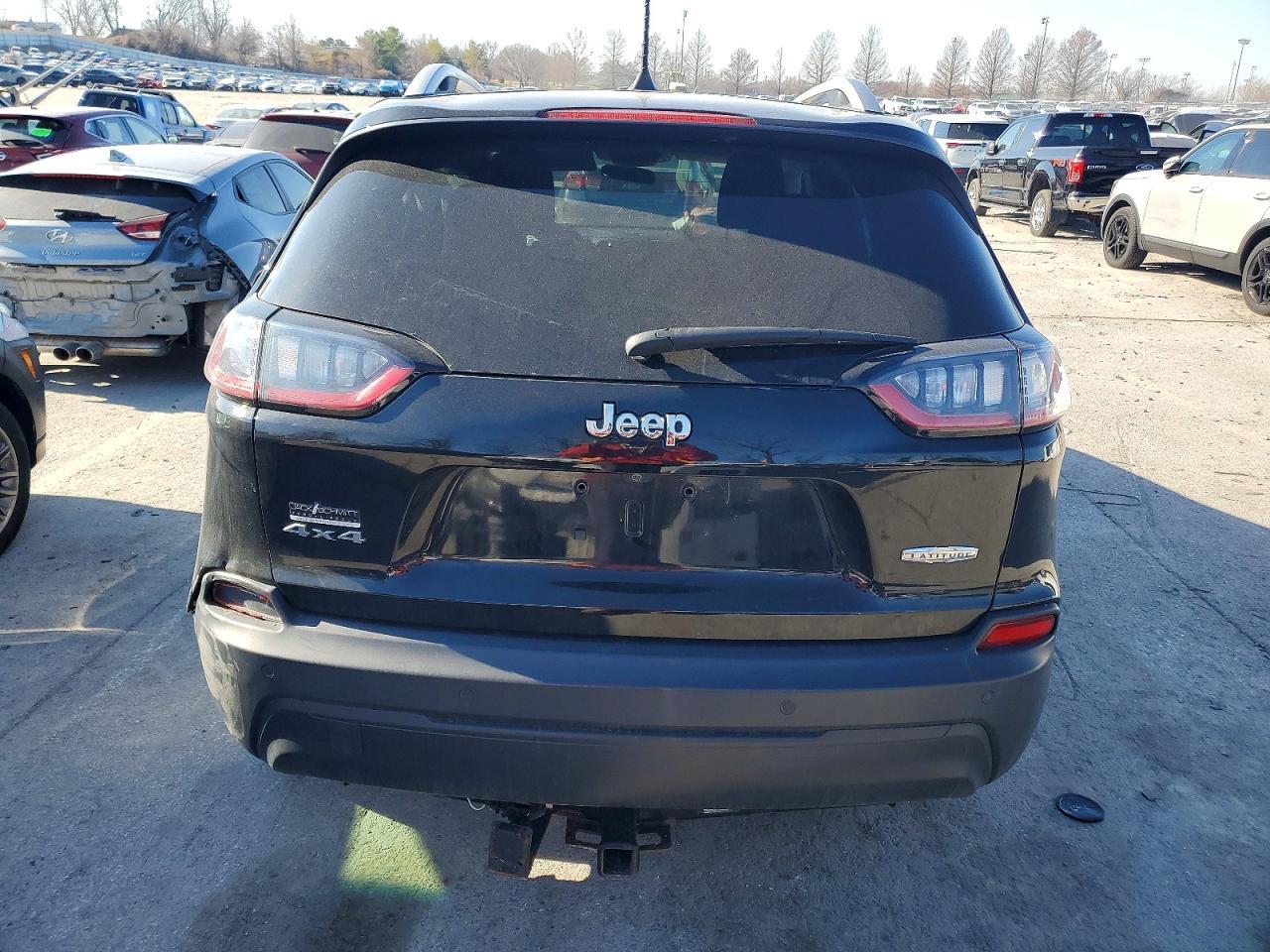 2019 JEEP CHEROKEE