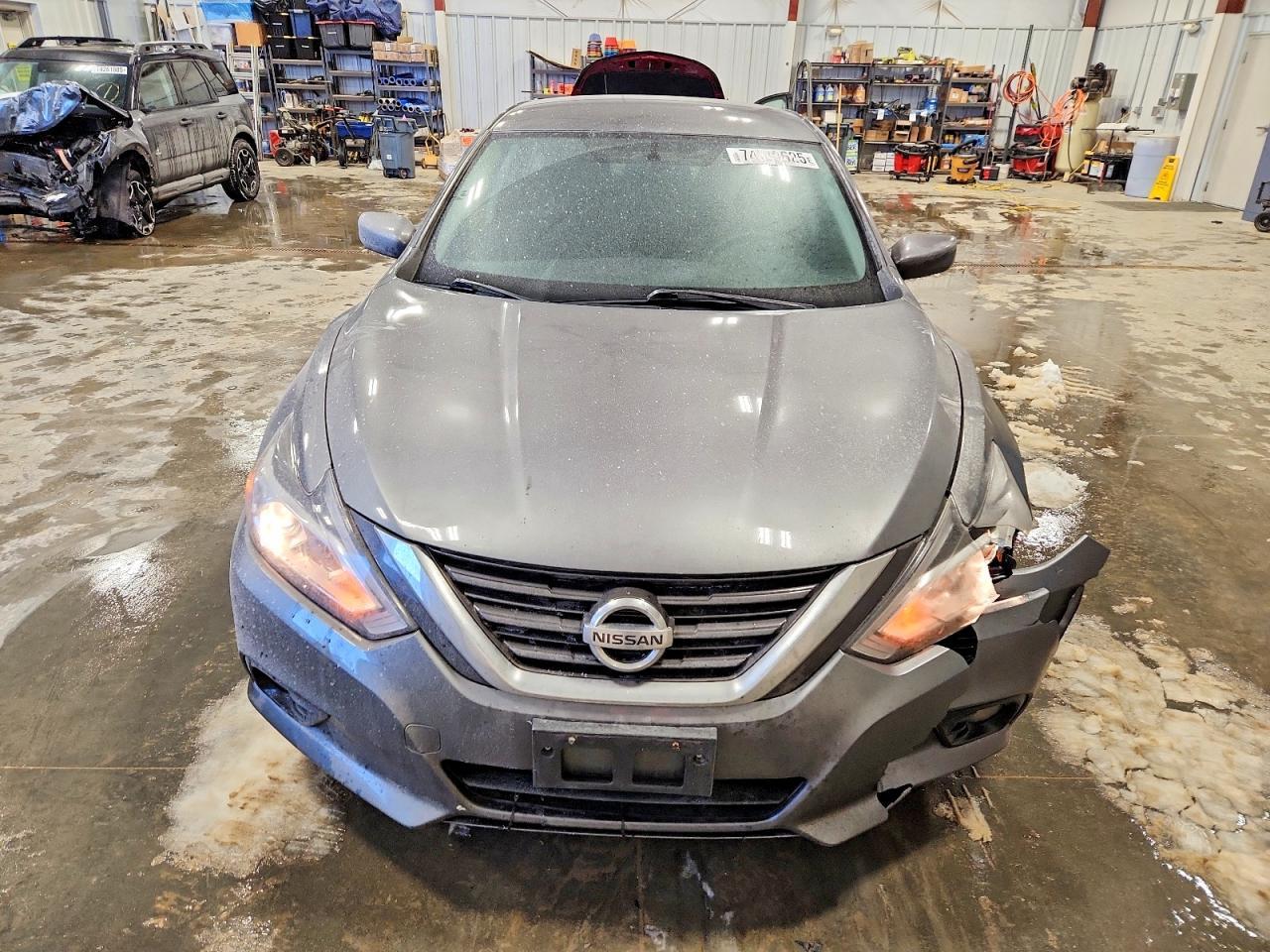 2016 NISSAN ALTIMA