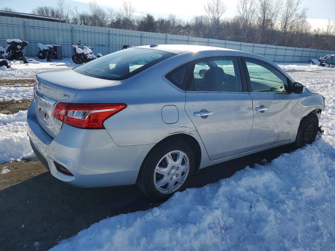 2017 NISSAN SENTRA