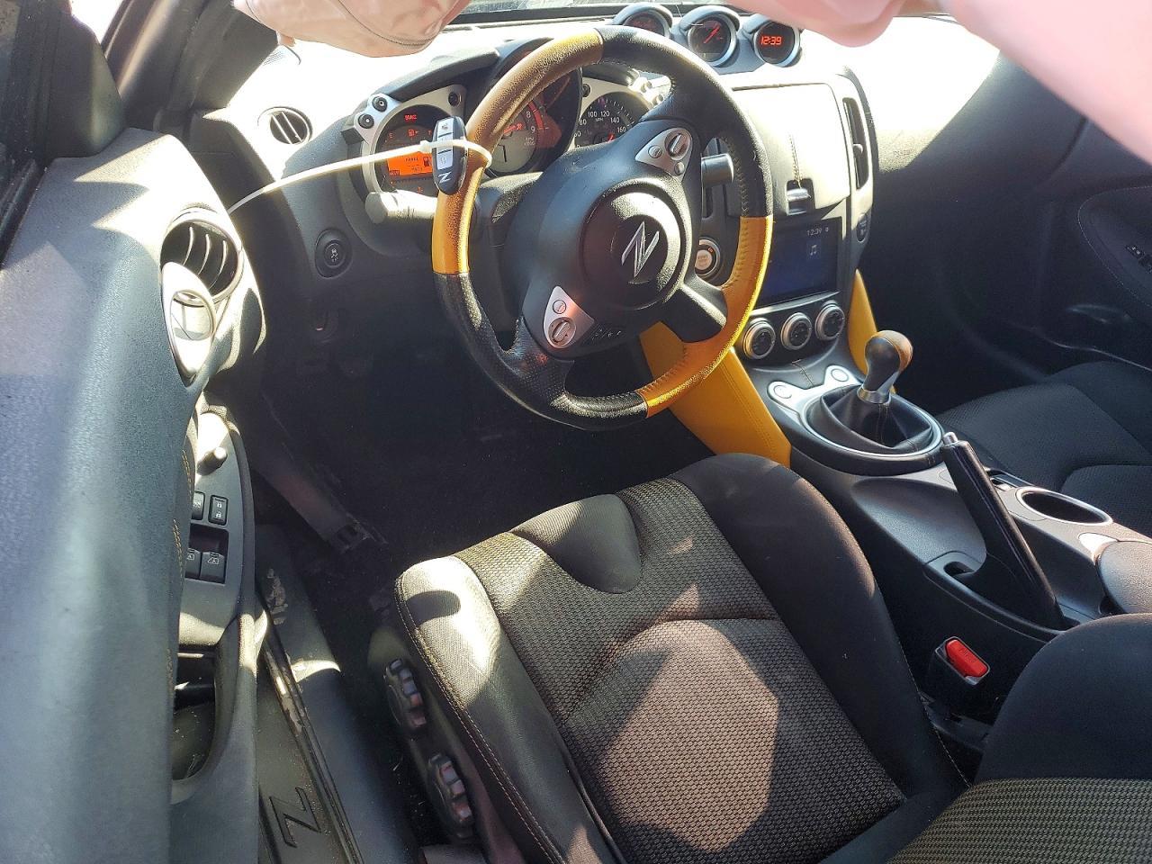2018 NISSAN 370Z