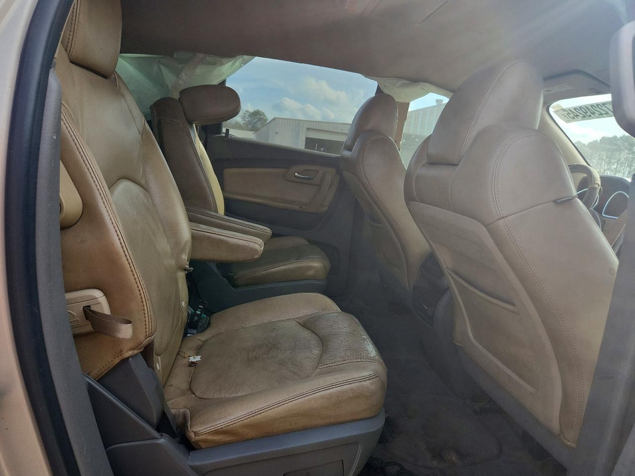 2011 CHEVROLET TRAVERSE