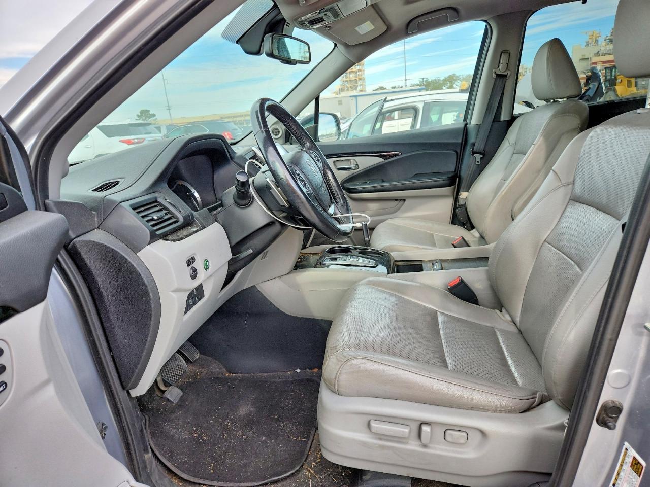 2016 HONDA PILOT