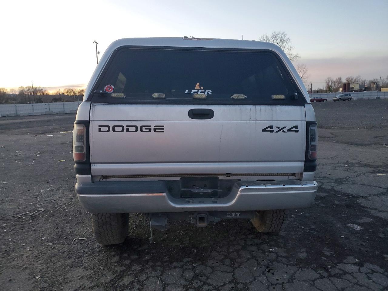 2002 DODGE Ram 2500