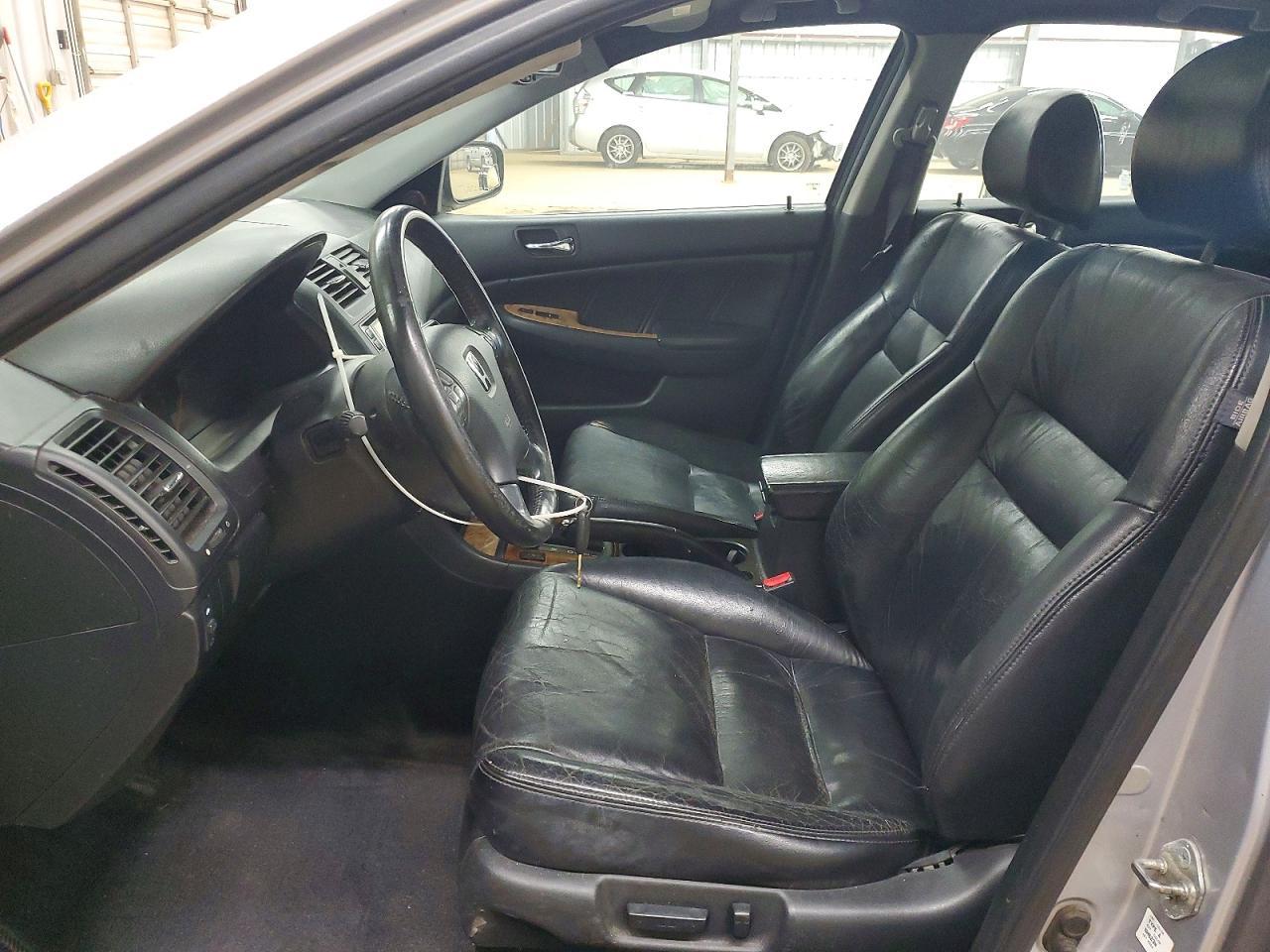 2004 HONDA ACCORD