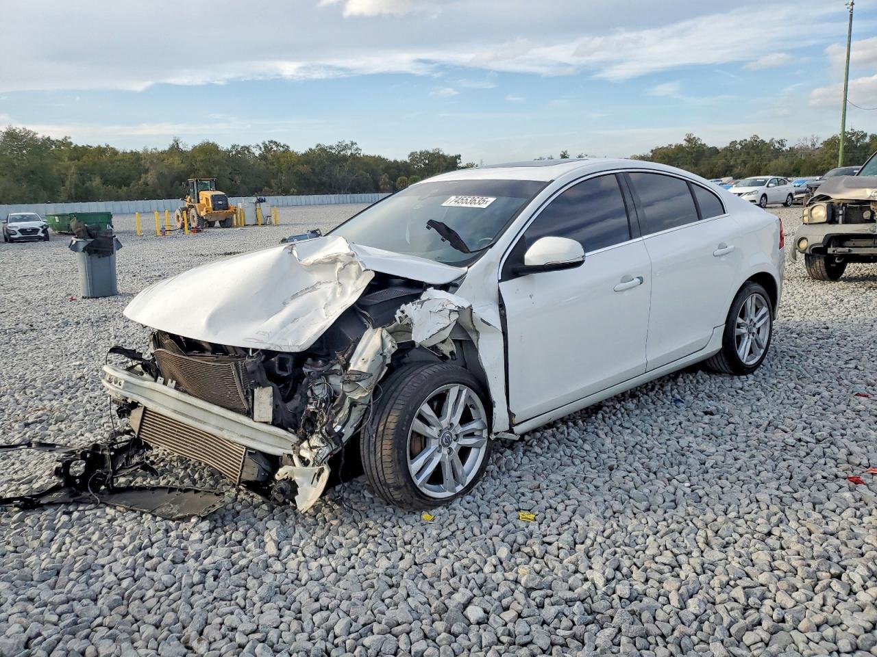 2013 VOLVO S60