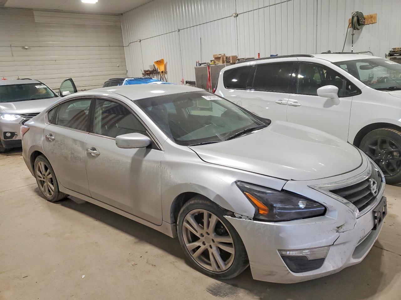 2013 NISSAN ALTIMA