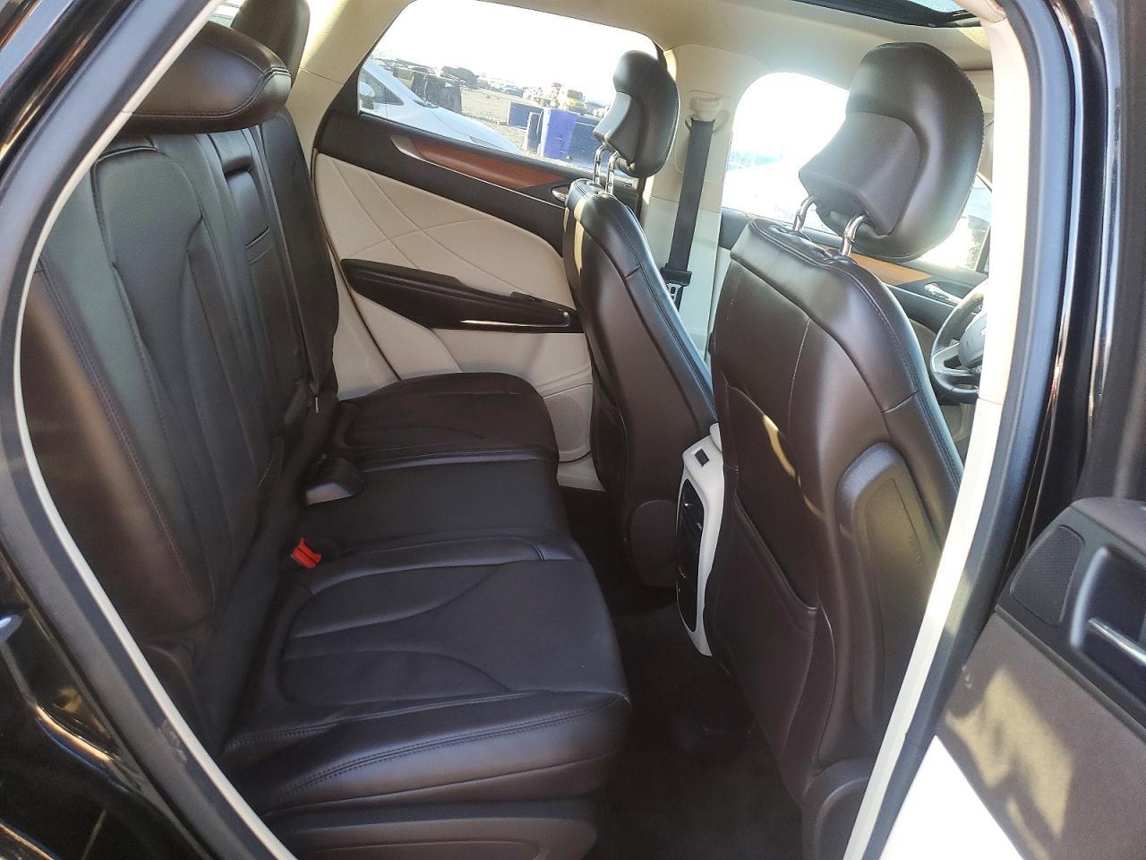 2016 LINCOLN MKC